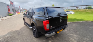 2020 Nissan Navara 2.3 Dci Tekna Pickup Double Cab 4dr Diesel Auto 4WD Euro 6 (190 Ps) in Black — image 3