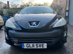 2011 Peugeot 308 1.6 Vti S 5dr in Black — image 5
