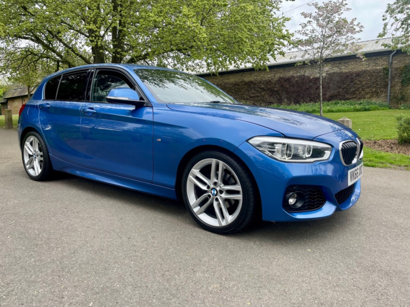 2017 BMW 1 Series 1.5 118i M Sport Hatchback 5dr Petrol Auto Euro 6 (s/s) (136 Ps) in Blue — image 1