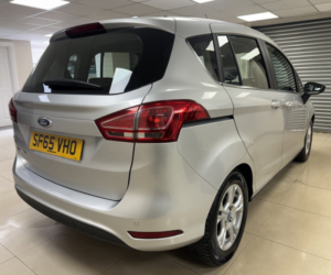 2015 Ford B-Max 1.4 Zetec MPV 5dr Petrol Manual Euro 5 (90 Ps) in Multicolour — image 4