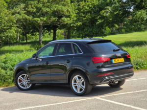 2014 Audi Q3 2.0 Tdi S Line SUV 5dr Diesel Manual Euro 5 (s/s) (140 Ps) in Black — image 5
