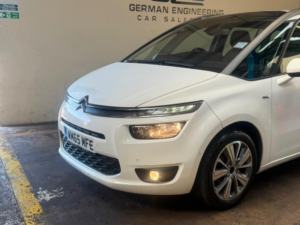 2016 Citroen Grand C4 Picasso 1.6 Bluehdi Exclusive Eat6 Euro 6 (s/s) 5dr in White — image 2