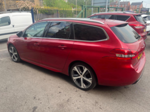 2018 Peugeot 308 Sw 1.5 Bluehdi Gt Line Euro 6 (s/s) 5dr in Red — image 4