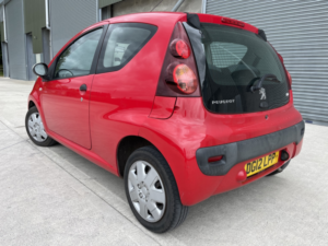 2012 Peugeot 107 1.0 12v Access in Red — image 5