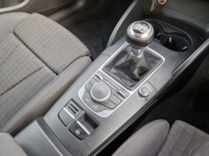 2013 Audi A3 1.6 Tdi Sport Sportback Euro 5 (s/s) 5dr in Silver — image 4