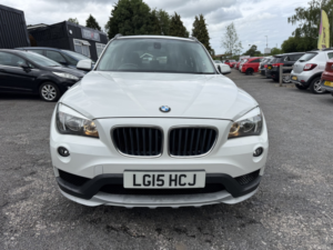 2015 BMW X1 2.0 X1 Xdrive18d Se in White — image 2