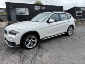 2015 BMW X1 2.0 X1 Xdrive18d Se in White — image 6