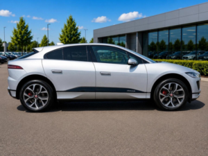 2020 Jaguar I-Pace 400 90kwh Hse Auto 4WD 5dr in Silver — image 6