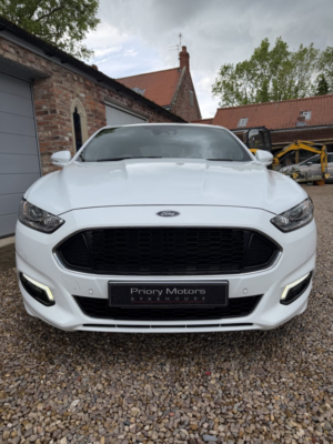 2019 Ford Mondeo 2.0 Ecoblue St-Line Edition in White — image 6