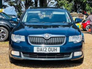 2012 Skoda Superb 2.0 Tdi Elegance DSG Euro 5 5dr in Blue — image 3