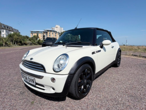 2008 MINI Convertible 1.6 Cooper Sidewalk Convertible in White — image 6