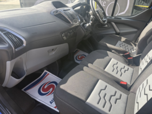 2017 Ford Transit Custom 2.0 Tdci 310 Limited in Blue — image 6