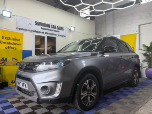 2017 Suzuki Vitara 1.6 Ddis Sz5 Tcss Allgrip Euro 6 (s/s) 5dr in Grey — image 3