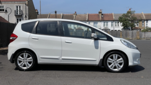 2013 Honda Jazz 1.4 I-Vtec Exl in White — image 6