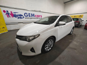 2013 Toyota Auris