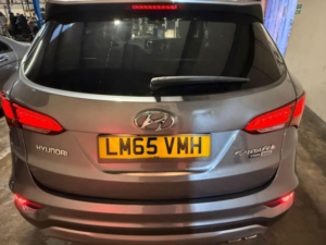 2015 Hyundai Santa Fe 2.2 Crdi Blue Drive Premium Auto 4WD Euro 6 (s/s) 5dr (7 Seat) in Silver — image 6