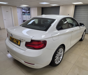 2015 BMW 2 Series 2.0 218d Se Coupe 2dr Diesel Manual Euro 6 (s/s) (150 Ps) in Multicolour — image 4