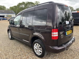 2012 Volkswagen Caddy Life Drive From Access Wav Wheelchair Accessible Vehicle 1.6 Tdi Cr in Purple — image 5
