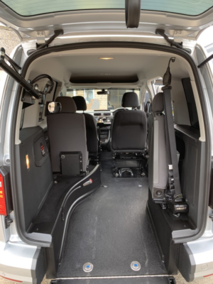 2020 Volkswagen Caddy Life 2.0 Tdi in Silver — image 3