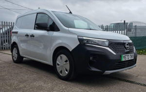 2023 Nissan Townstar 45kwh Acenta Auto L1 6dr in White — image 6