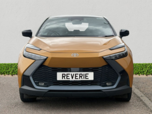 2024 Toyota C-Hr 2.0 Vvt-H Premiere Edition SUV 5dr Petrol Hybrid CVT Euro 6 (s/s) (197 Ps) in Gold — image 2
