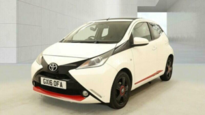 2016 Toyota Aygo 1.0 Vvt-I X-Pression X-Wave Euro 5 5dr Euro 5 in White — image 3