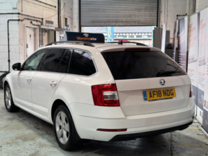 2018 Skoda Octavia 1.6 Tdi Se Technology Euro 6 (s/s) 5dr in White — image 6