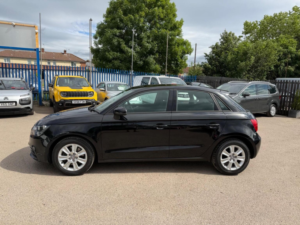 2014 Audi A1 1.6 Tdi Se Sportback Euro 5 (s/s) 5dr in Black — image 3