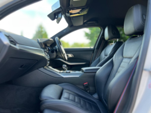2021 BMW 3 Series 2.0 330e 12kwh M Sport Auto Euro 6 (s/s) 4dr in White — image 4