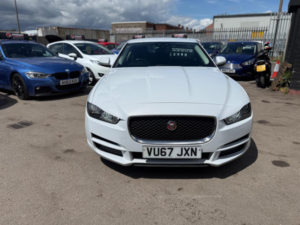 2017 Jaguar Xe 2.0d Prestige Auto Euro 6 (s/s) 4dr in White — image 3