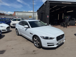 2017 Jaguar Xe 2.0d Prestige Auto Euro 6 (s/s) 4dr in White — image 6