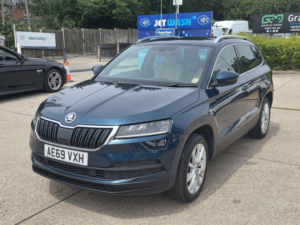 2019 Skoda Karoq 1.5 Tsi Act Se L DSG Euro 6 (s/s) 5dr in Blue — image 2