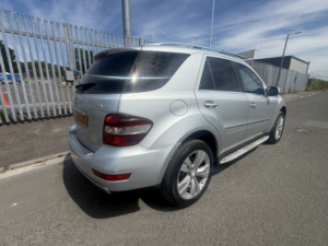 2008 Mercedes-Benz M Class 3.0 Ml280 Cdi Sport in Silver — image 3