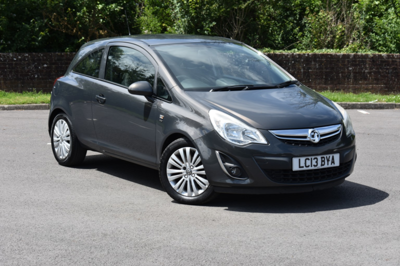 2013 Vauxhall Corsa 1.2 16v Energy in Grey — image 1