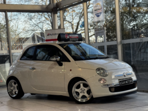 2016 Fiat 500 0.9l in White — image 6