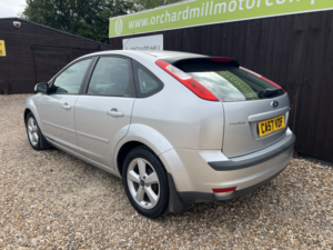2008 Ford Focus 1.6 Zetec Climate in Silver — image 4