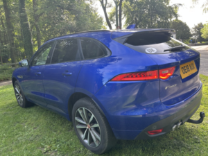 2018 Jaguar F-Pace 2.0 D180 R-Sport in Blue — image 6