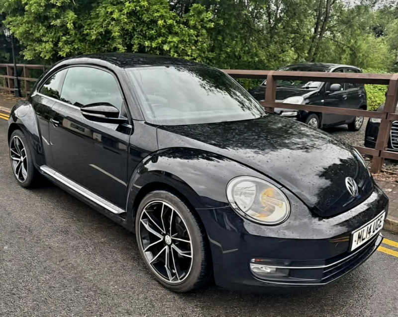2014 Volkswagen Beetle 2.0 Tdi Design Hatchback 3dr Diesel Manual Euro 5 (140 Ps) in Black — image 1