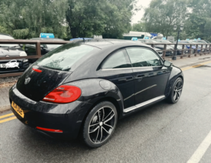 2014 Volkswagen Beetle 2.0 Tdi Design Hatchback 3dr Diesel Manual Euro 5 (140 Ps) in Black — image 4
