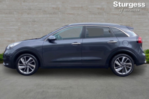 2018 Kia Niro 1.6h Gdi 4 Dct Euro 6 (s/s) 5dr ( 16in Alloy) in Grey — image 4