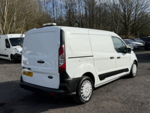 2021 Ford Transit 1.5 Transit Connect Leader Dciv 230 L2 1.5l Ecoblue 100ps Fwd 6 Speed Manual in White — image 6