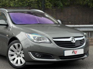 2016 Vauxhall Insignia 2.0 Cdti Elite Nav Sports Tourer Auto Euro 6 5dr in Grey — image 2