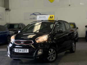 2014 Kia Picanto 1.0 Vr7 in Black — image 3