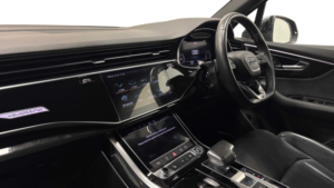 2021 Audi Q7 3.0 Tdi V6 50 Black Edition in Grey — image 5