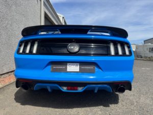 2018 Ford Mustang 5.0 V8 Gt in Blue — image 5