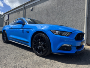 2018 Ford Mustang 5.0 V8 Gt in Blue — image 6