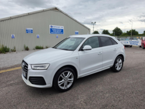 2016 Audi Q3 1.4 Tfsi Cod S Line Euro 6 (s/s) 5dr in White — image 3
