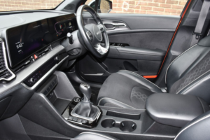 2022 Kia Sportage 1.6 T-Gdi Gt-Line SUV 5dr Petrol Manual Euro 6 (s/s) (148 Bhp) in Orange — image 4