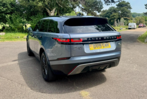 2019 Land Rover Range Rover Velar 2.0 P250 R-Dynamic Auto 4WD Euro 6 (s/s) 5dr in Blue — image 4