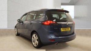 2016 Vauxhall Zafira Tourer 2.0 Cdti Sri Diesel 7 Seater Blue 5dr 10 Stamps in Blue — image 2